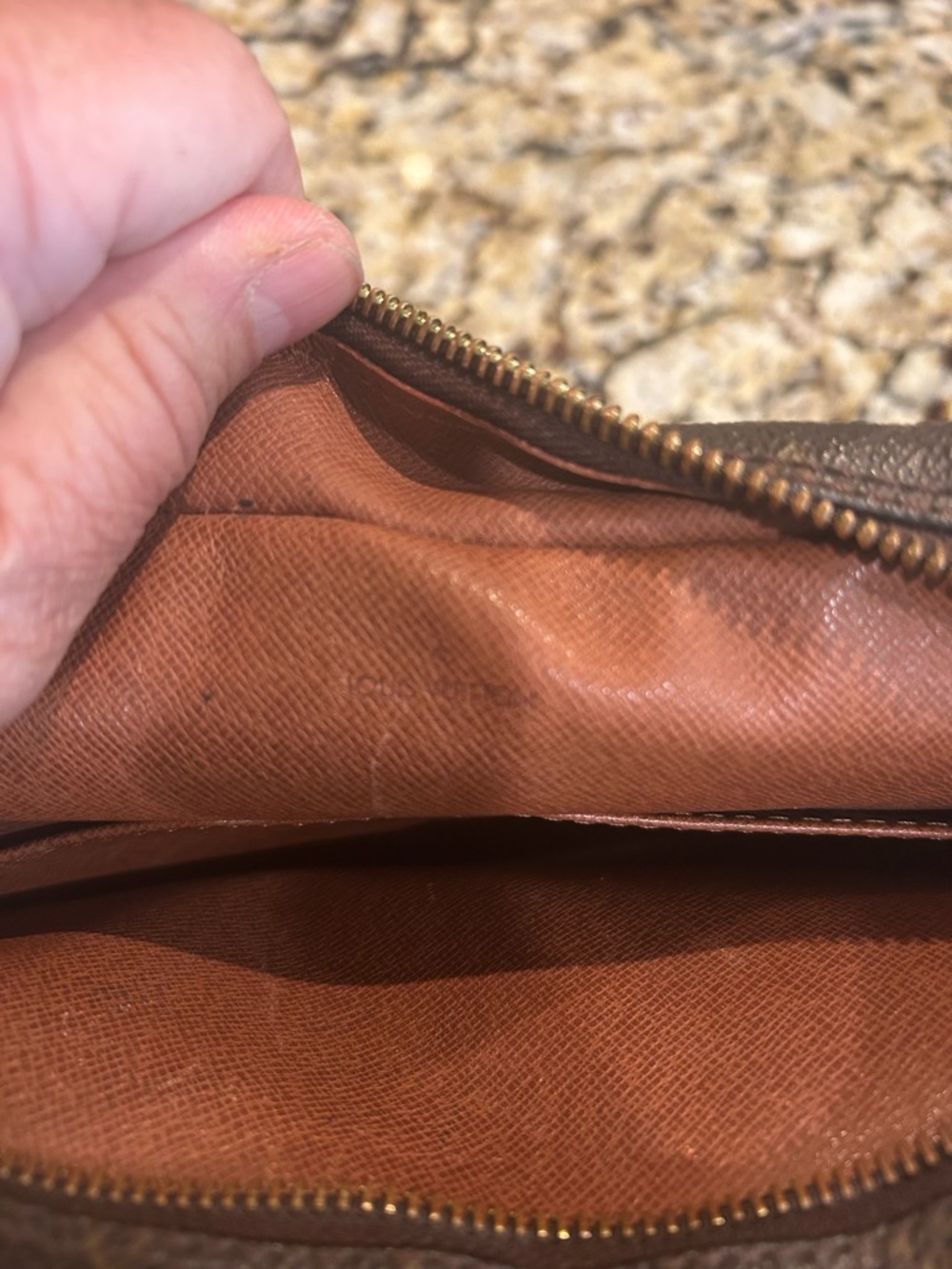 Louis Vuitton mono clutch with coa - Picture 3 of 12